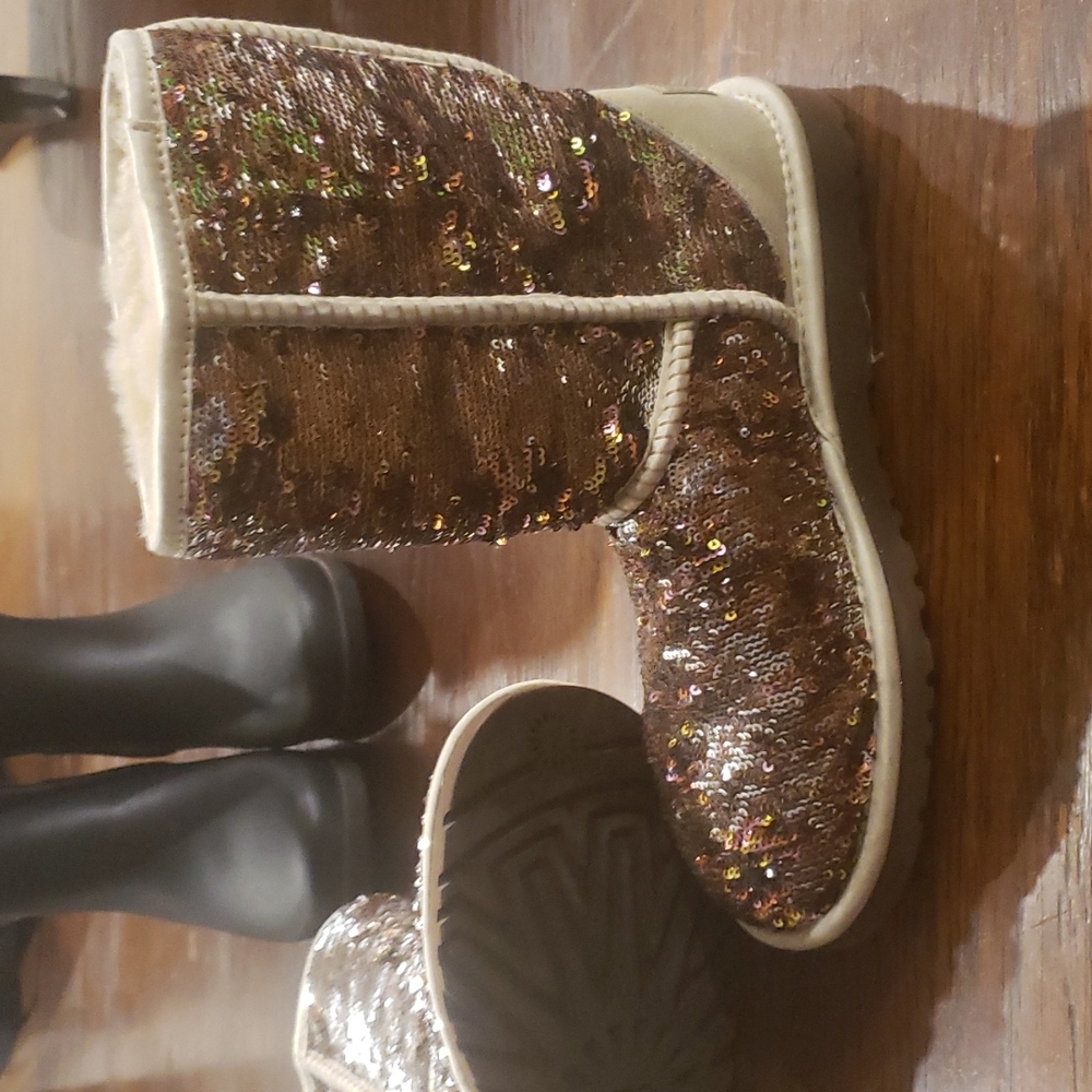 Ugg Sequin Boots 6 - image 1